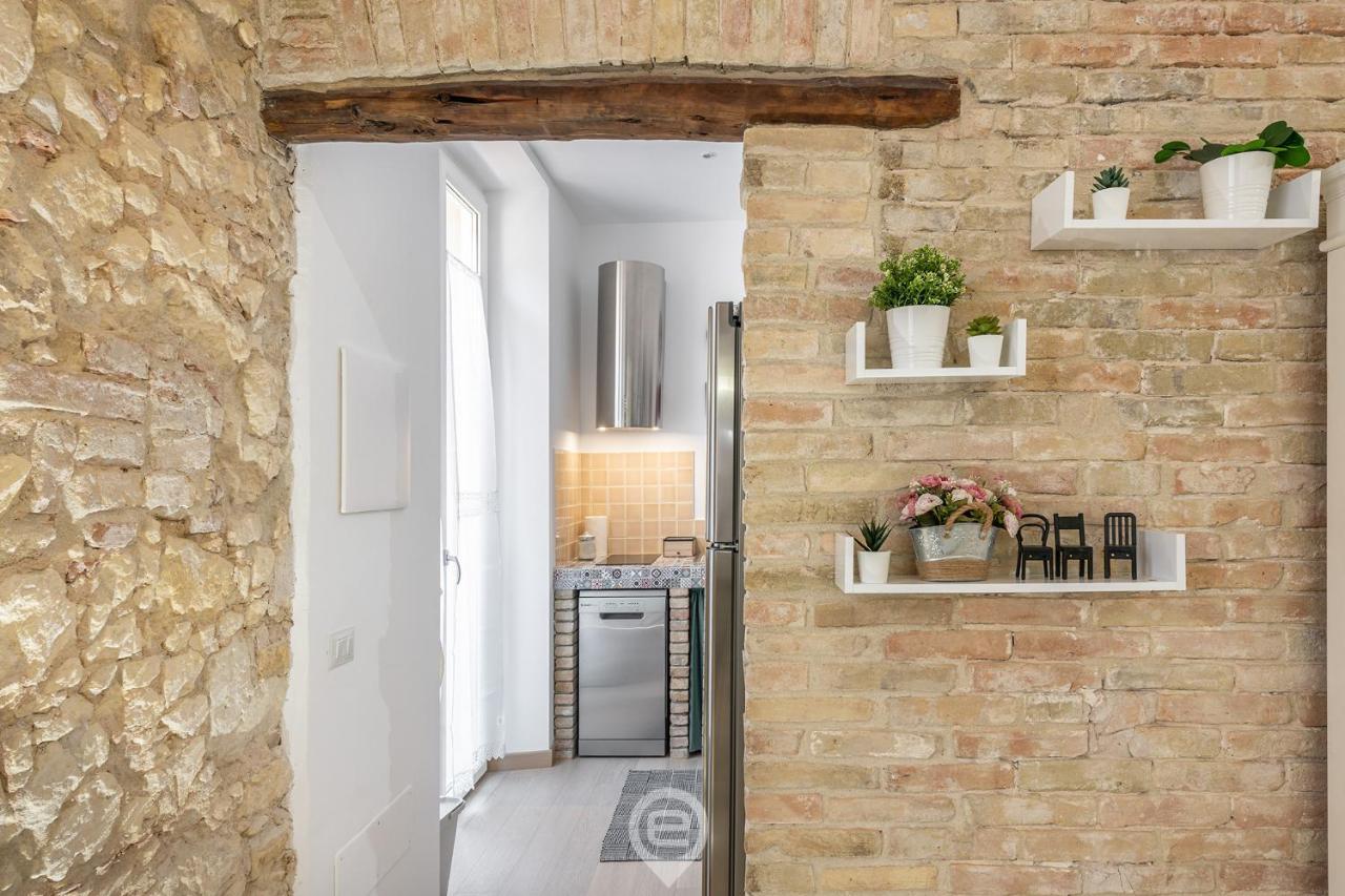 Ferienwohnung Adriana'S New Loft Cagliari Exterior foto